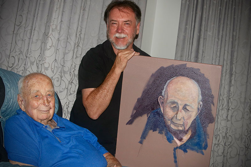 Garry is captured painting a portrait of WWII veteran and fellow Centenary Suburbs RSL Sub Branch member Keith Buck. 